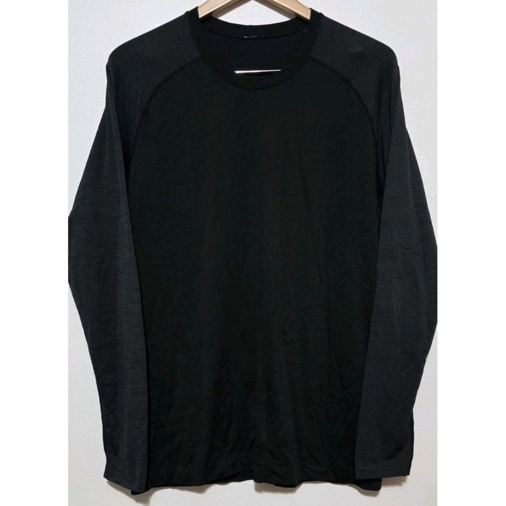 Lululemon Get Outside Sweaty Long-Sleeve Crew Sz L Grey Black Running Active EUC